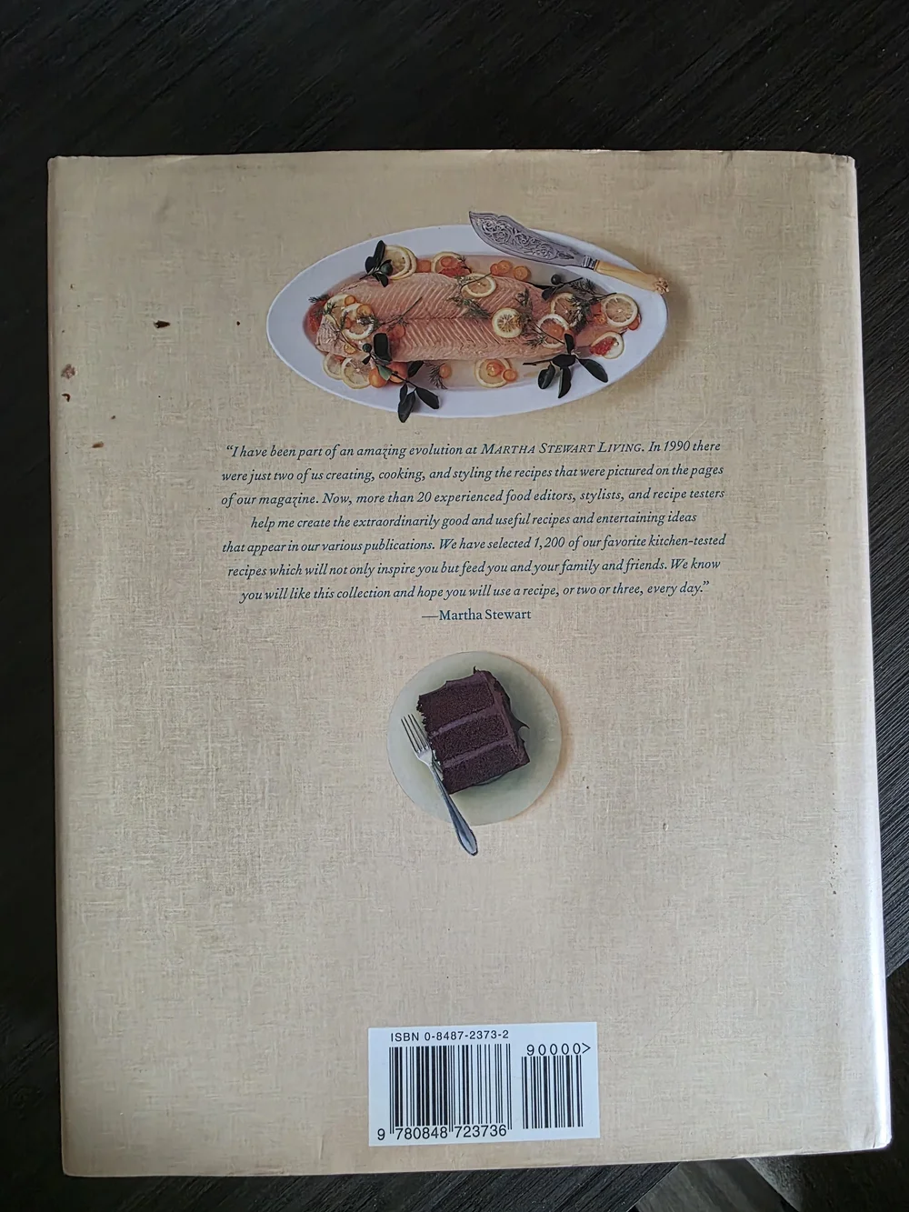 Vintage Martha Stewart Living Cookbook – Cream cover blue text